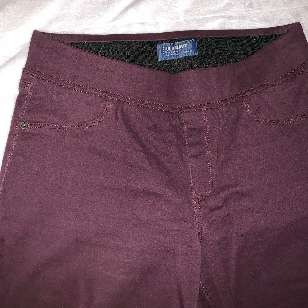 Sz 6 Old Navy Jeggings- “Merlot” color
